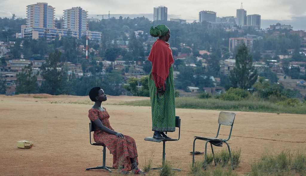 Olaf Heine, Rwandan Daughters, Gloriose U. with her daughter Alice, Kigali, 2018, C-Print © Olaf Heine, 2019 Supported by Volkswagengroup Culture. Catalogue published by Hatje Cantz Berlin (detail)