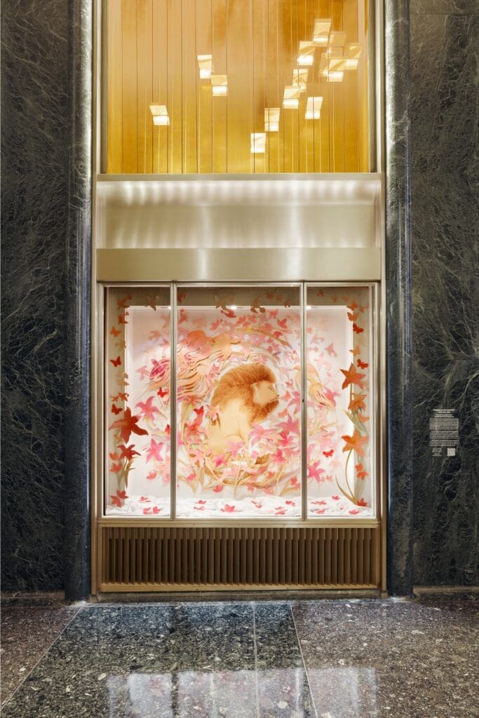 HIBA SCHAHBAZ, ‘IN MY HEART,’ ROCKEFELLER CENTER - Photo: Olympia Shannon, courtesy of Art Production Fund