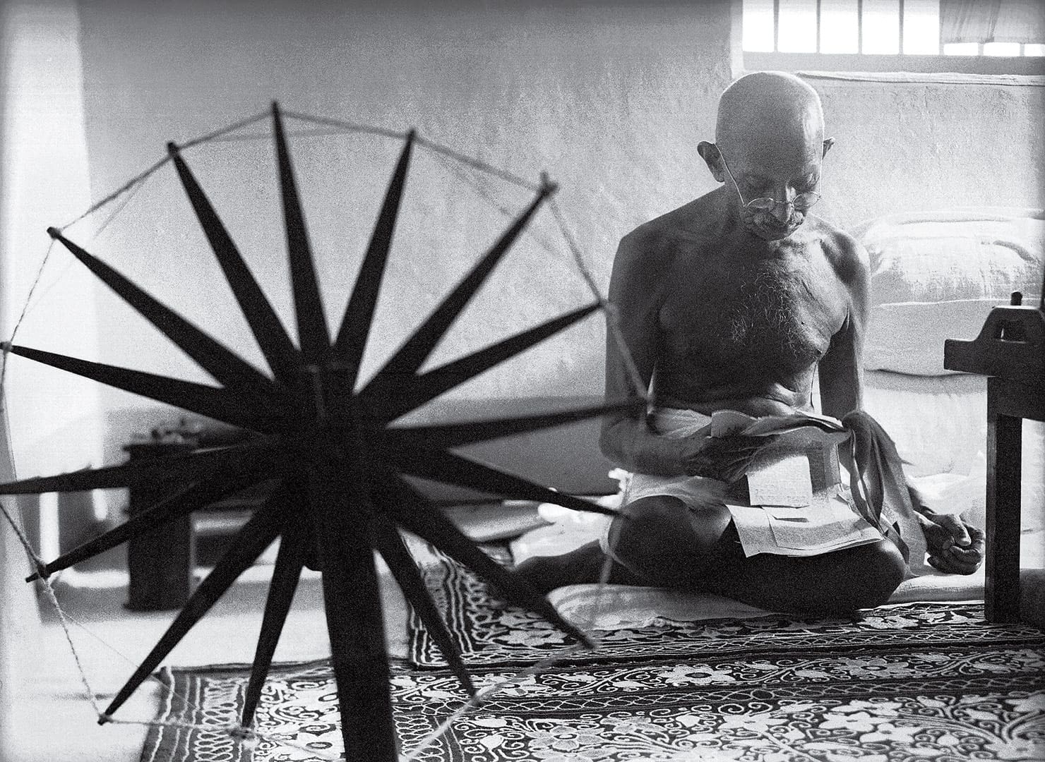 Margaret Bourke White,Gandhi,Pune,1946