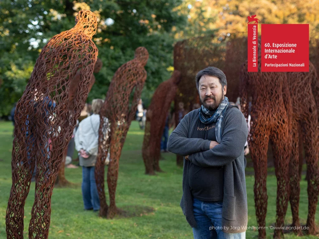 Padiglione Mongolia Biennale Arte esplora la coscienza con "Discovering the Present from the Future", sculture interattive
