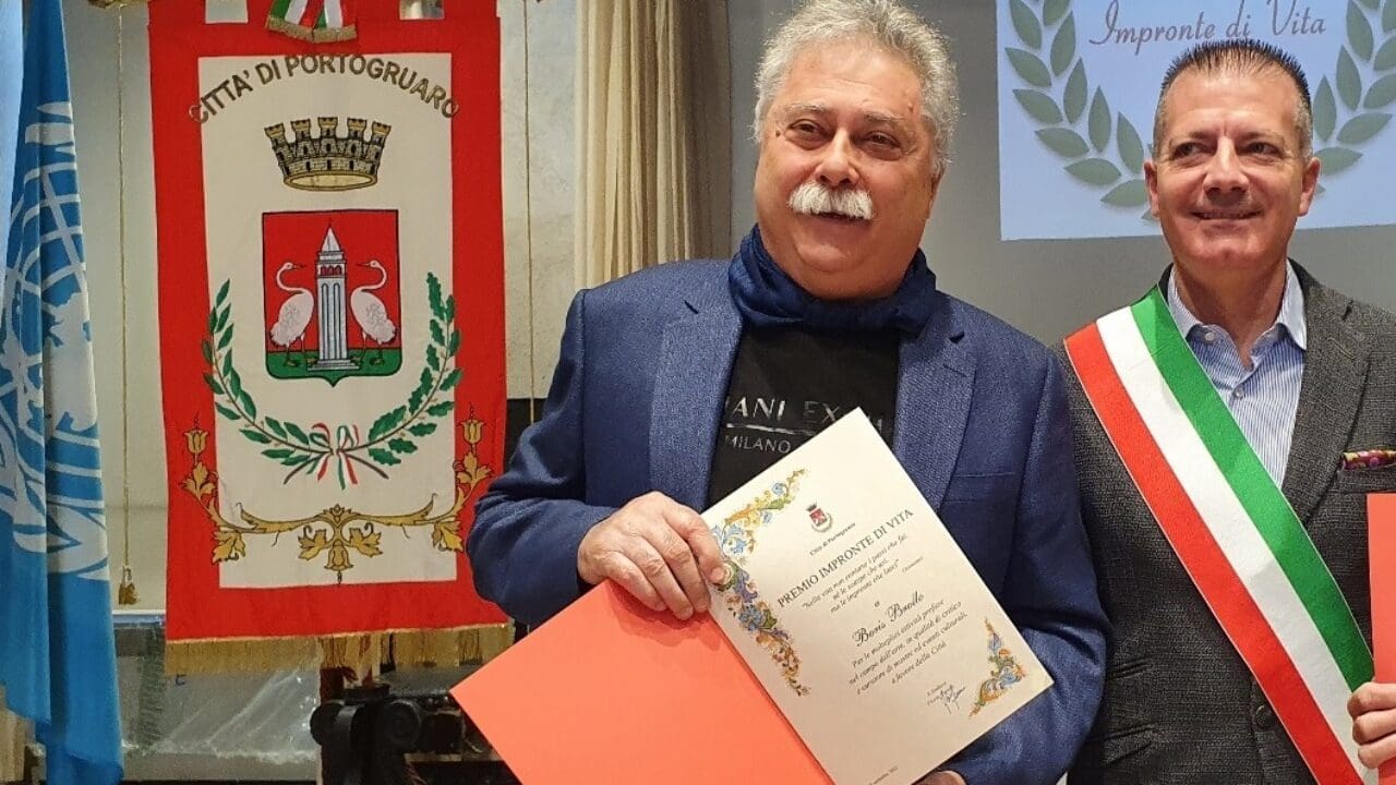 Saggio artisti Terre Venete di Boris Brollo. Un'analisi puntuale sugli artisti veneti (noti e meno noti) del Novecento Saggio artisti Terre Venete di Boris Brollo. Un'analisi puntuale sugli artisti veneti (noti e meno noti) del Novecento