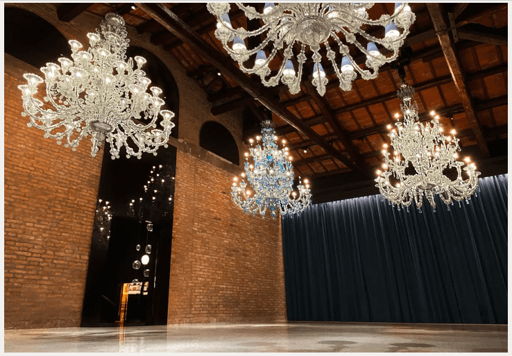 Barovier&Toso ARTE di Murano ospita la mostra Glass Art in Dialogue/ Arte del vetro in dialogo, fino al 8 giugn