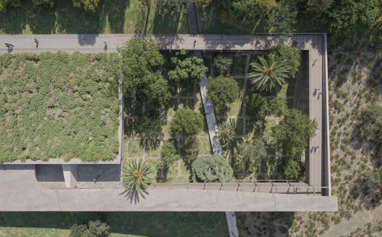 Parco della Fede - Tirana